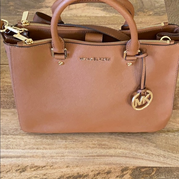 Like new Sutton Leather Medium Satchel Handbag tan - Picture 4 of 6